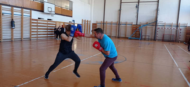 Telesná výchova pod taktovkou trénera boxu